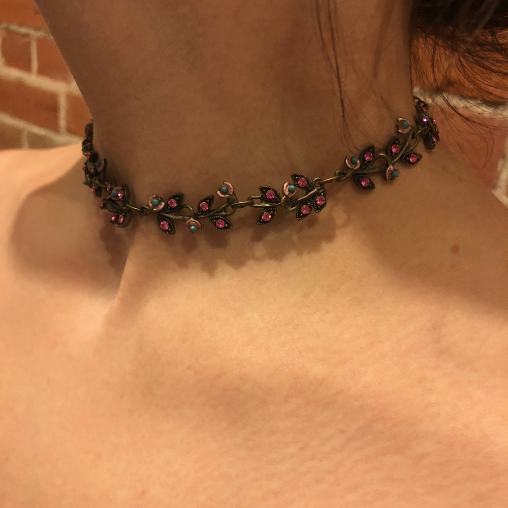 LOCAL ARTISAN Filagreed Flower Design